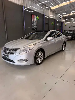 HYUNDAI AZERA 3.0 MPFI GLS V6 24V GASOLINA 4P AUTOMÁTICO HYUNDAI AZERA 3.0 MPFI GLS V6 24V GASOLINA 4P AUTOMÁTICO
