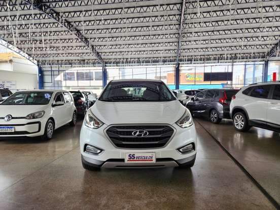 HYUNDAI-IX35-2.0 MPFI 16V FLEX 4P AUTOMÁTICO HYUNDAI-IX35-2016