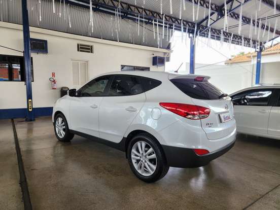 HYUNDAI-IX35-2016