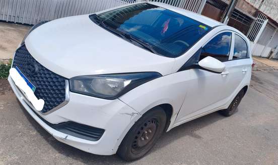 HYUNDAI-HB20-2018