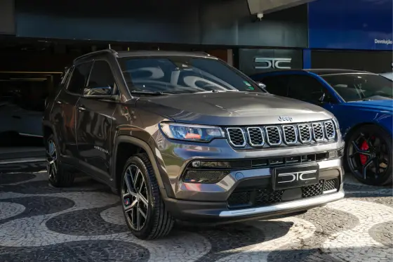 JEEP COMPASS 1.3 T270 TURBO FLEX LONGITUDE AT6