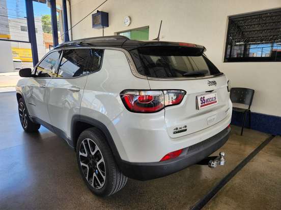 JEEP-COMPASS-2.0 16V DIESEL LIMITED 4X4 AUTOMÁTICO JEEP-COMPASS-2019