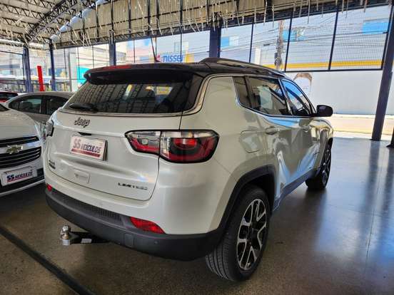 JEEP-COMPASS-2.0 16V DIESEL LIMITED 4X4 AUTOMÁTICO JEEP-COMPASS-2019
