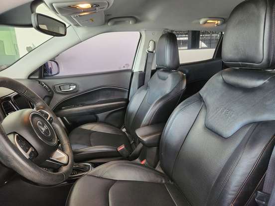 JEEP-COMPASS-2.0 16V DIESEL LIMITED 4X4 AUTOMÁTICO JEEP-COMPASS-2019