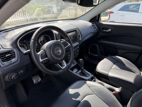 JEEP-COMPASS-2020