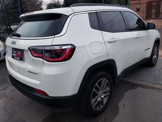 JEEP-COMPASS-2020