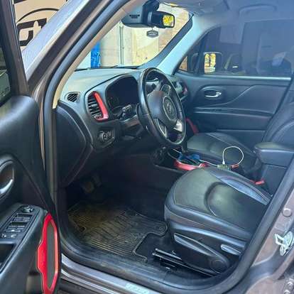 JEEP-RENEGADE-2019