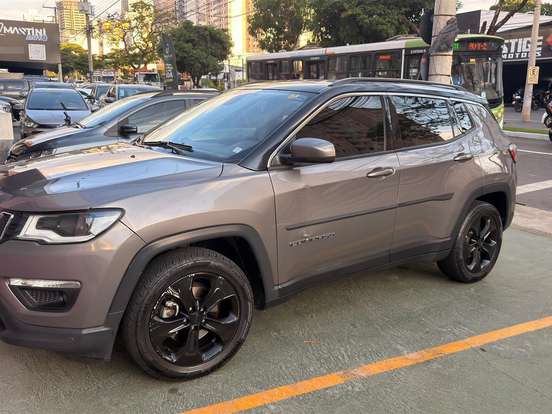 JEEP-COMPASS-2.0 16V FLEX LONGITUDE AUTOMÁTICO JEEP-COMPASS-2017