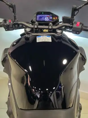 KAWASAKI-Z500-2026