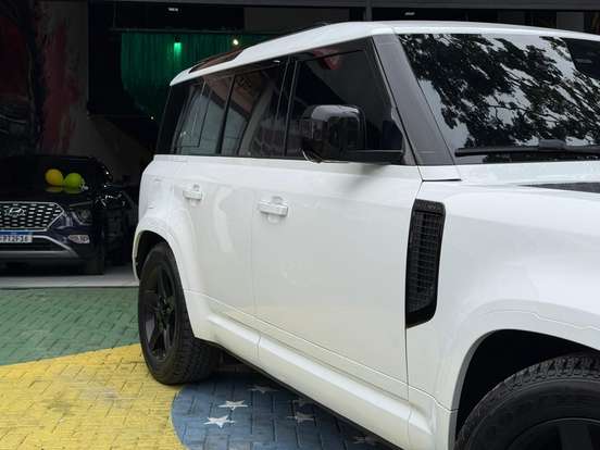 LAND ROVER-DEFENDER-2020