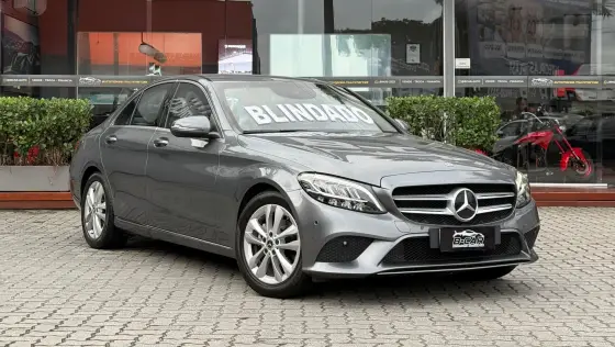 MERCEDES-BENZ C 180 1.6 CGI GASOLINA AVANTGARDE 9G-TRONIC