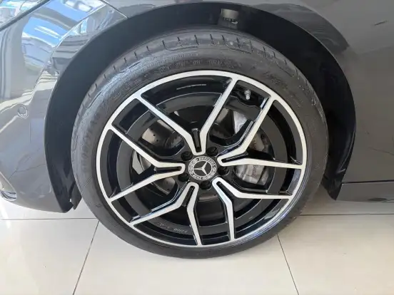 MERCEDES-BENZ-C 300-2.0 EQ BOOST HÍBRIDO AMG LINE 9G-TRONIC MERCEDES-BENZ-C 300-2024