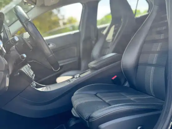 MERCEDES-BENZ-GLA 200-1.6 CGI FLEX ADVANCE 7G-DCT MERCEDES-BENZ-GLA 200-2017
