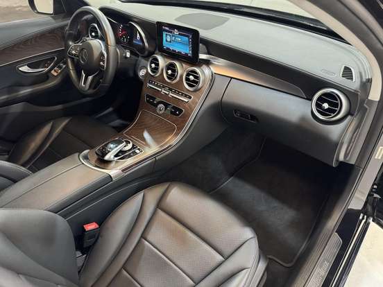 MERCEDES-BENZ-C 180-2019