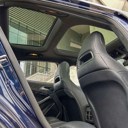 MERCEDES-BENZ-GLA 200-2019