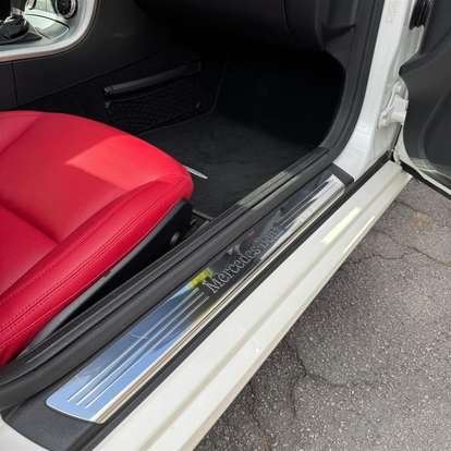 MERCEDES-BENZ-SLK 200-2011