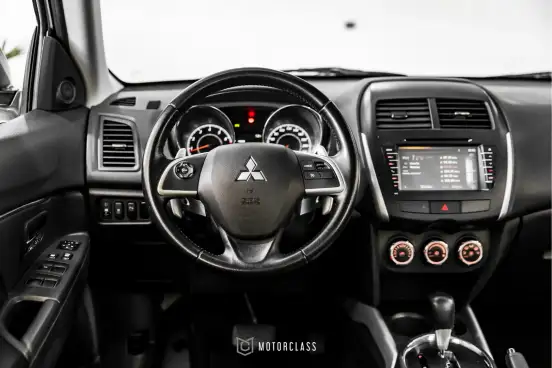 MITSUBISHI-ASX-2014