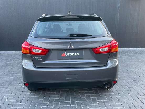 MITSUBISHI-ASX-2018