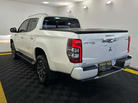 MITSUBISHI-L200 TRITON-2022