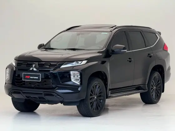 MITSUBISHI PAJERO SPORT 2.4 16V MIVEC TURBO DIESEL LEGEND BLACK AWD AUTOMÁTICO