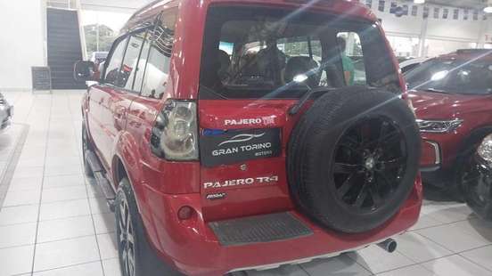 MITSUBISHI-PAJERO TR4-2.0 4X2 16V 140CV FLEX 4P AUTOMÁTICO MITSUBISHI-PAJERO TR4-2010