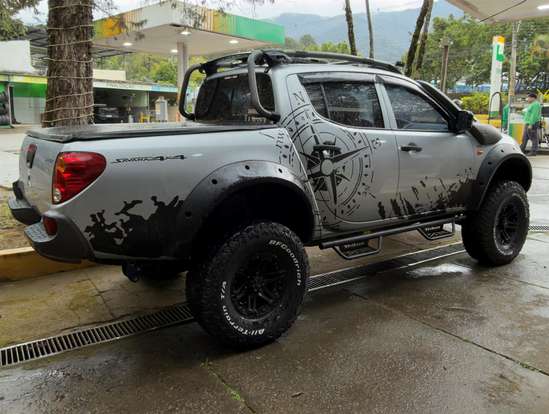 MITSUBISHI-L200 SAVANA-2017
