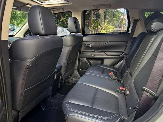 MITSUBISHI-OUTLANDER-2.0 MIVEC GASOLINA GLS AUTOMÁTICO MITSUBISHI-OUTLANDER-2018