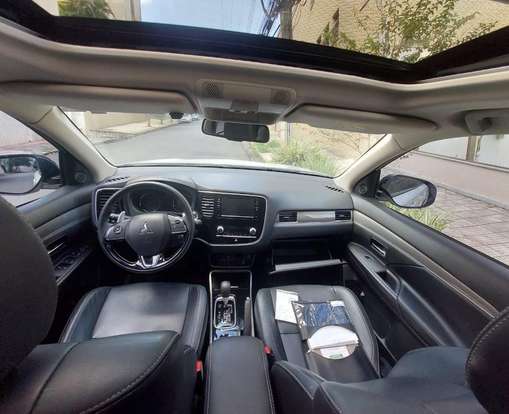 MITSUBISHI-OUTLANDER-2.0 MIVEC GASOLINA HPE AUTOMÁTICO MITSUBISHI-OUTLANDER-2019
