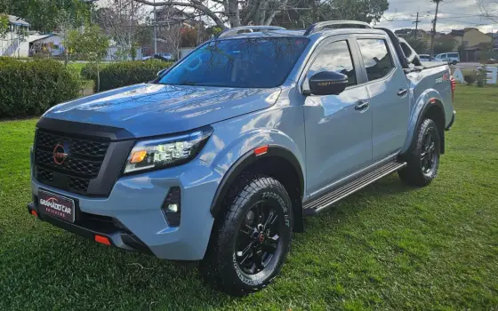 NISSAN FRONTIER 2.3 16V TURBO DIESEL PRO4X CD 4X4 AUTOMÁTICO