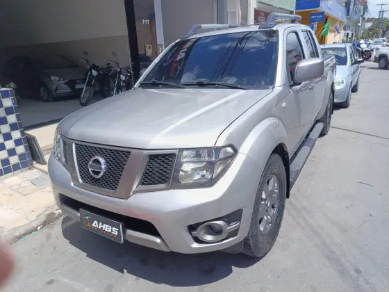 NISSAN FRONTIER 2.5 SV ATTACK 4X2 CD TURBO ELETRONIC DIESEL 4P MANUAL