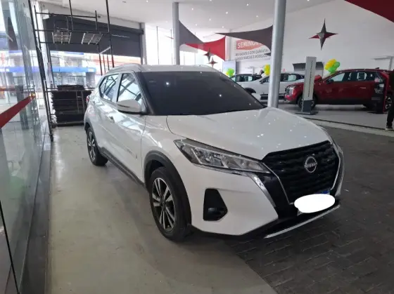 NISSAN KICKS 1.6 16V FLEXSTART ADVANCE XTRONIC NISSAN KICKS 1.6 16V FLEXSTART ADVANCE XTRONIC