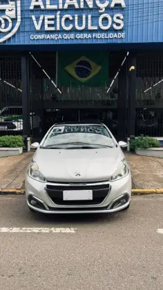 PEUGEOT 208 1.6 GRIFFE 16V FLEX 4P AUTOMÁTICO