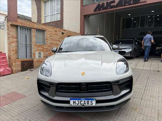 PORSCHE-MACAN-2022