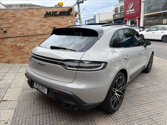 PORSCHE-MACAN-2022