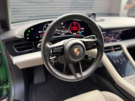 PORSCHE-TAYCAN-GTS ELÉTRICO PORSCHE-TAYCAN-2023