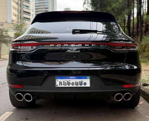 PORSCHE-MACAN-2020