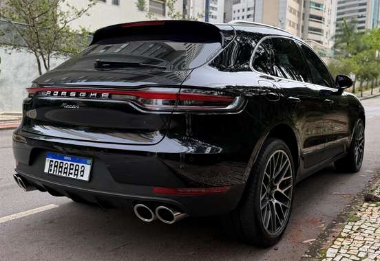 PORSCHE-MACAN-2020