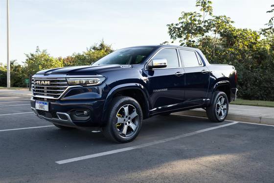 RAM RAMPAGE 2.0 HURRICANE 4 TURBO GASOLINA LARAMIE 4X4 AUTOMÁTICO