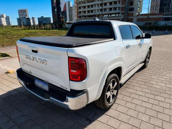 RAM-RAMPAGE-2.0 HURRICANE 4 TURBO GASOLINA LARAMIE 4X4 AUTOMÁTICO RAM-RAMPAGE-2024