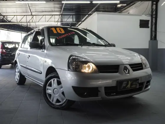 RENAULT CLIO 1.0 CAMPUS 16V FLEX 4P MANUAL RENAULT CLIO 1.0 CAMPUS 16V FLEX 4P MANUAL