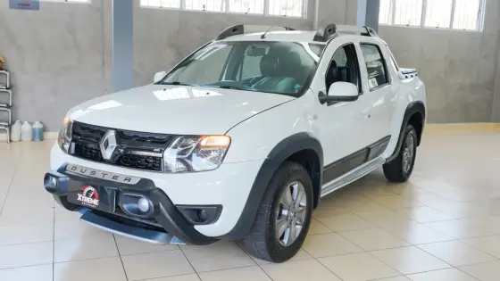 RENAULT DUSTER OROCH 2.0 16V FLEX DYNAMIQUE 4P AUTOMÁTICO RENAULT DUSTER OROCH 2.0 16V FLEX DYNAMIQUE 4P AUTOMÁTICO
