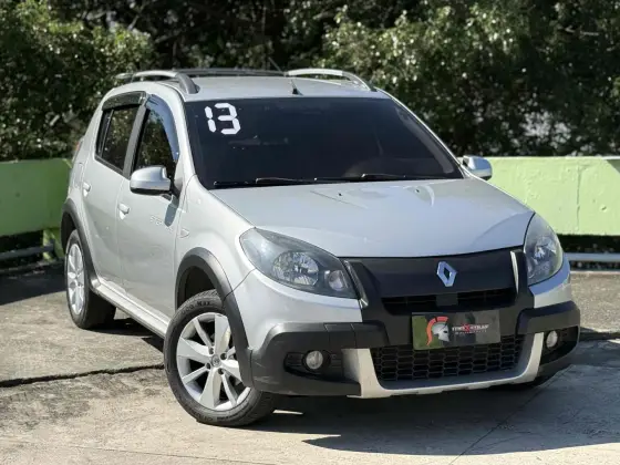 RENAULT SANDERO 1.6 STEPWAY 16V FLEX 4P AUTOMÁTICO RENAULT SANDERO 1.6 STEPWAY 16V FLEX 4P AUTOMÁTICO