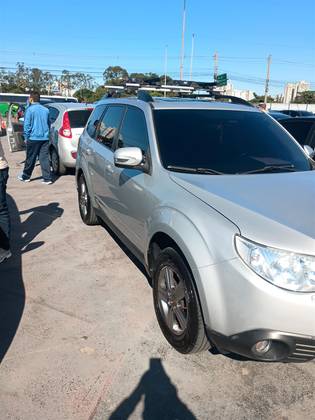 SUBARU FORESTER 2.0 LX 4X4 16V GASOLINA 4P AUTOMÁTICO
