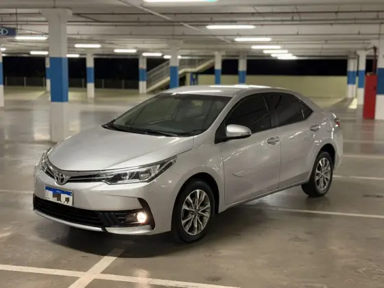 TOYOTA COROLLA 1.8 GLI UPPER 16V FLEX 4P AUTOMÁTICO TOYOTA COROLLA 1.8 GLI UPPER 16V FLEX 4P AUTOMÁTICO