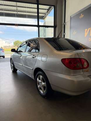 TOYOTA-COROLLA-2004