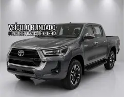 TOYOTA HILUX 2.8 D-4D TURBO DIESEL CD SRX PLUS 4X4 AUTOMÁTICO TOYOTA HILUX 2.8 D-4D TURBO DIESEL CD SRX PLUS 4X4 AUTOMÁTICO