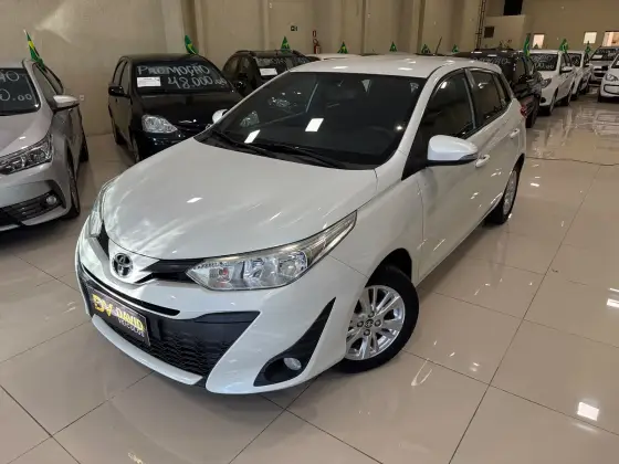 TOYOTA YARIS 1.3 16V FLEX XL PLUS TECH MULTIDRIVE