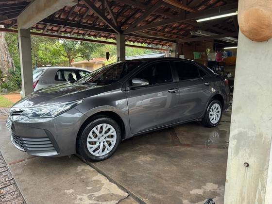 TOYOTA COROLLA 1.8 GLI 16V FLEX 4P AUTOMÁTICO