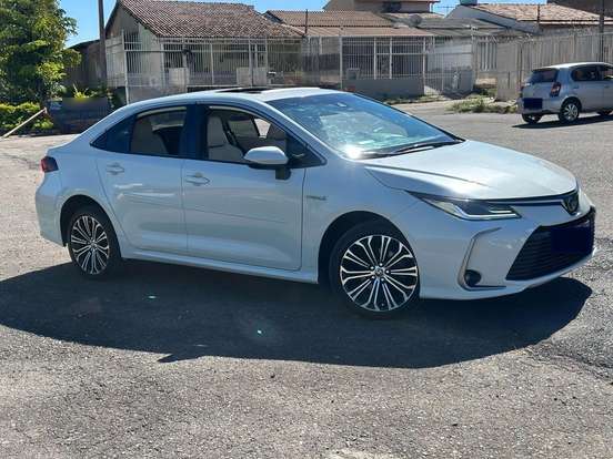TOYOTA-COROLLA-2020