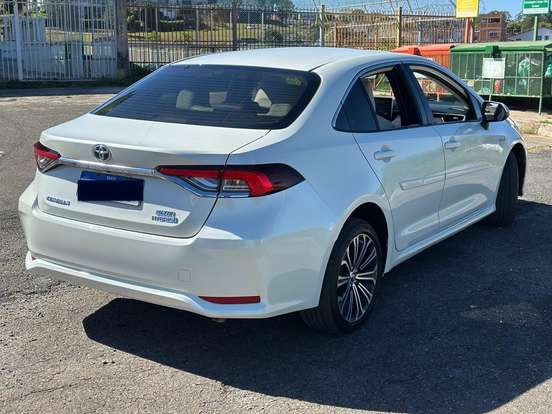 TOYOTA-COROLLA-2020